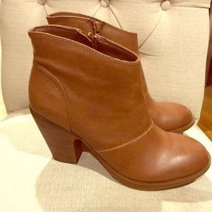 Jessica Simpson booties - never worn! Size 6.5